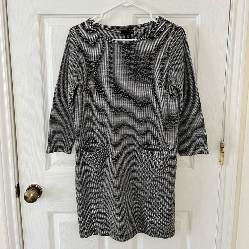 Adrienne Vittadini Gray Long Sleeve Dress